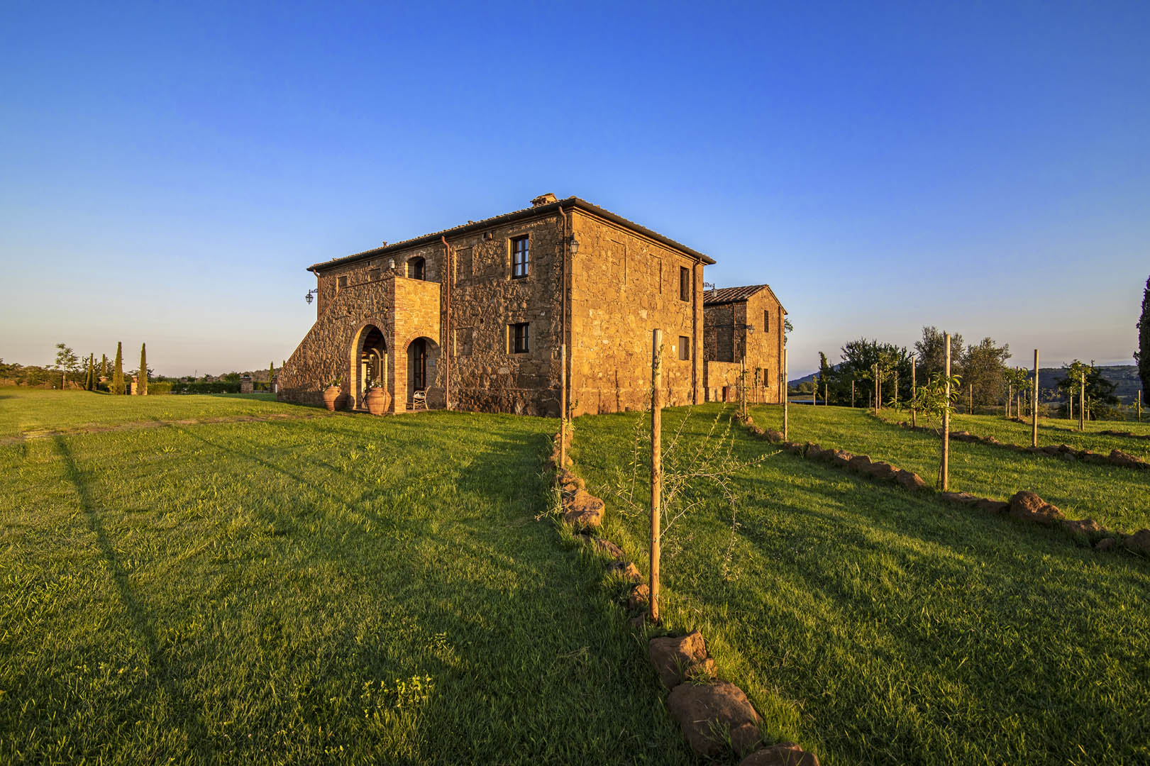 FARMHOUSE FOR SALE IN TUSCANY